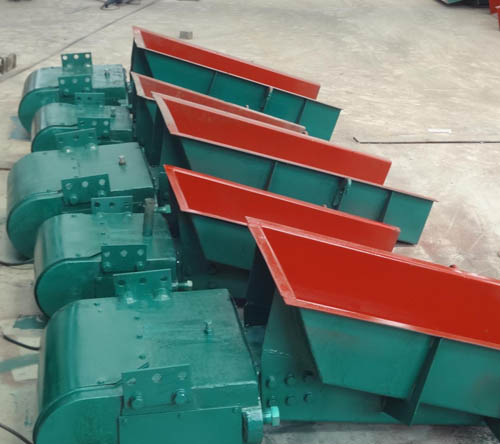 電磁振動給料機 電磁振動給料機